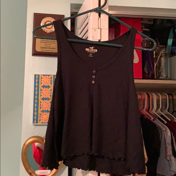 Black Cropped Tank top with tiny buttons - Picture 1 of 3